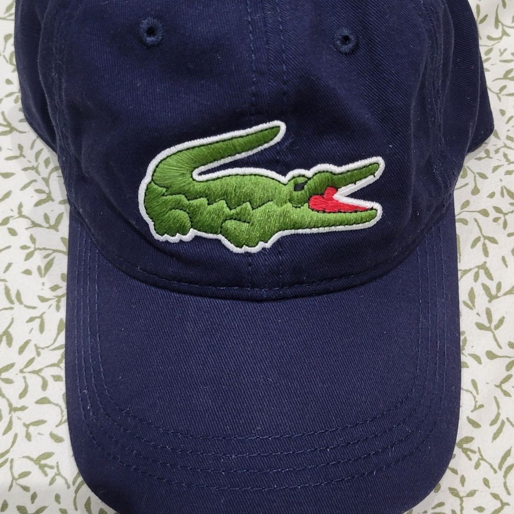 Lacoste

Lacoste Navy Dad Hat